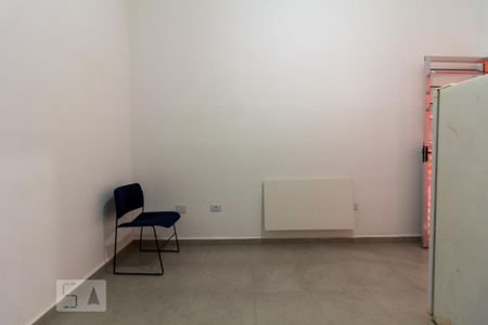 Quarto de kitnet/studio para alugar com 1 quarto, 12m² em Vila Gomes, São Paulo