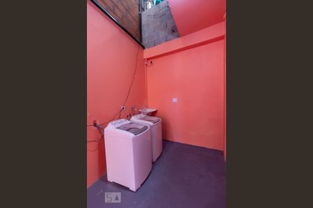 Studio para alugar com 12m², 1 quarto e sem vaga Studio para alugar com 12m², 1 quarto e sem vagaLavanderia