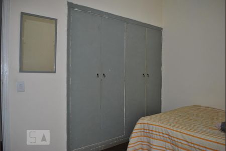 Casa à venda com 160m², 4 quartos e 4 vagasQuarto 2