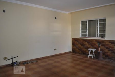 Sala 2 de casa à venda com 4 quartos, 160m² em Vila Liviero, São Paulo