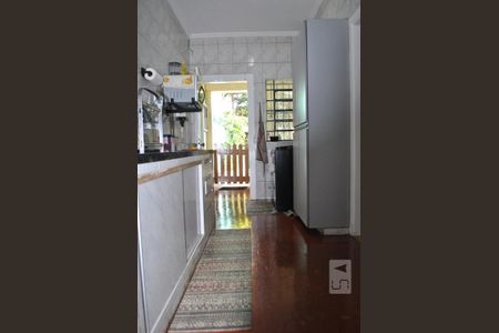 Casa à venda com 160m², 4 quartos e 4 vagasCozinha 1