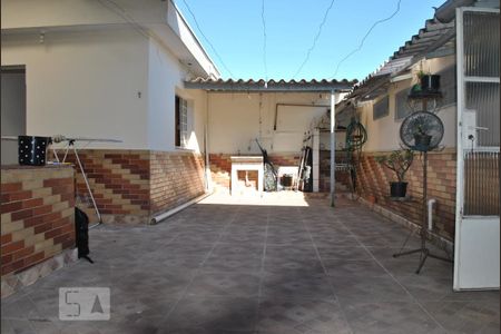 Casa à venda com 160m², 4 quartos e 4 vagasÁrea de serviço