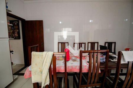 Casa à venda com 191m², 2 quartos e 2 vagascozinha