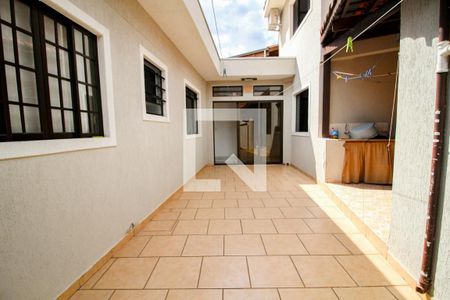 Casa à venda com 191m², 2 quartos e 2 vagasquintal