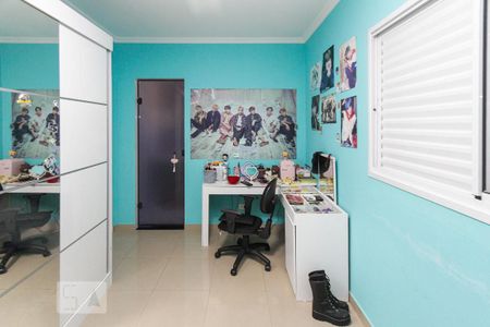 Casa à venda com 225m², 3 quartos e 2 vagas Casa à venda com 225m², 3 quartos e 2 vagasSuite 02