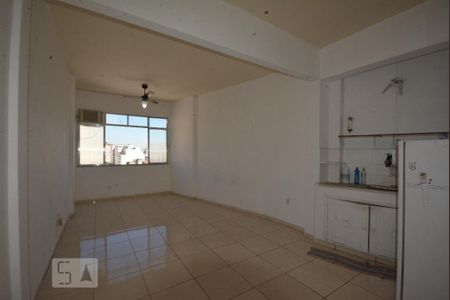 Kitnet/Studio para alugar com 1 quarto, 34m² em Centro, Rio de Janeiro