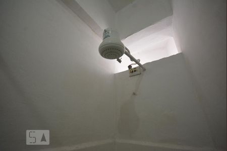 Banheiro Social - Chuveiro de kitnet/studio para alugar com 1 quarto, 34m² em Centro, Rio de Janeiro
