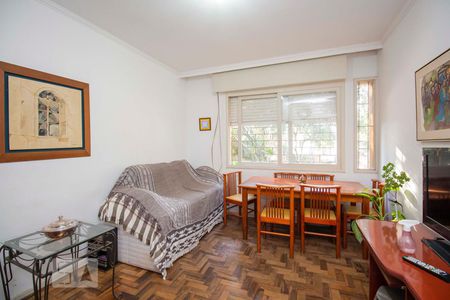 Sala  de apartamento à venda com 3 quartos, 90m² em Vila Ipiranga, Porto Alegre