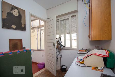 Apartamento à venda com 90m², 3 quartos e sem vagaQuarto de Serviço