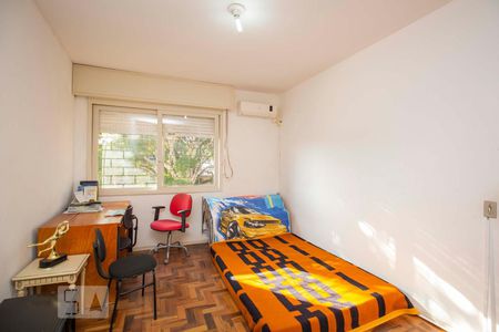 Quarto 1 de apartamento à venda com 3 quartos, 90m² em Vila Ipiranga, Porto Alegre