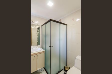 Apartamento à venda com 187m², 4 quartos e 3 vagasBanheiro da suíte