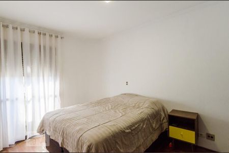 Apartamento à venda com 187m², 4 quartos e 3 vagasQuarto 2