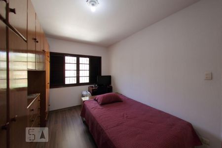 Casa à venda com 148m², 3 quartos e 3 vagasSuíte