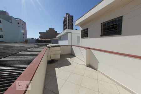 Casa à venda com 148m², 3 quartos e 3 vagasQuintal