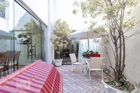 Jardim de Inverno de casa à venda com 3 quartos, 220m² em Campo Belo, São Paulo