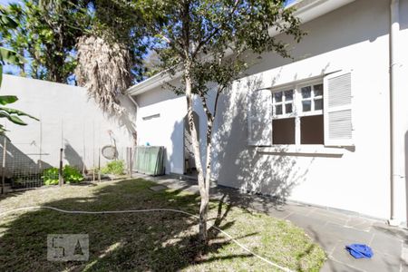 Casa à venda com 220m², 3 quartos e 2 vagasEdícula