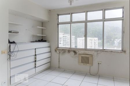 Suíte  de apartamento para alugar com 3 quartos, 90m² em Tijuca, Rio de Janeiro