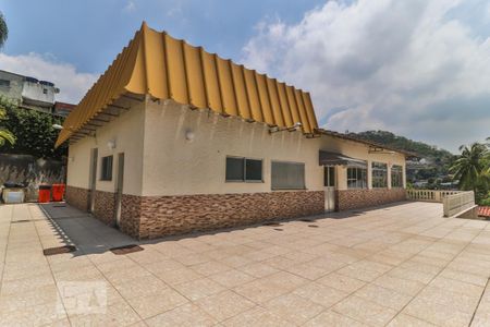 Apartamento à venda com 50m², 1 quarto e sem vaga Apartamento à venda com 50m², 1 quarto e sem vagaCondomínio