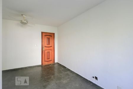 Apartamento à venda com 50m², 1 quarto e sem vaga Apartamento à venda com 50m², 1 quarto e sem vagaSala