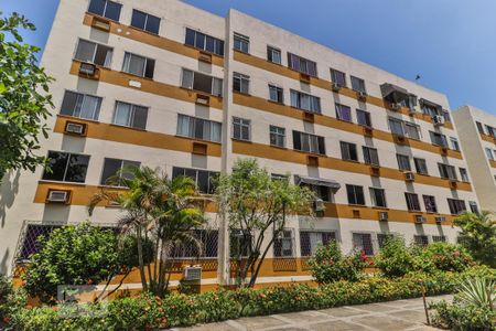 Apartamento à venda com 50m², 1 quarto e sem vaga Apartamento à venda com 50m², 1 quarto e sem vagaFachada