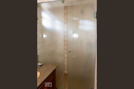 Casa à venda com 289m², 5 quartos e 6 vagasBanheiro da Suíte 3