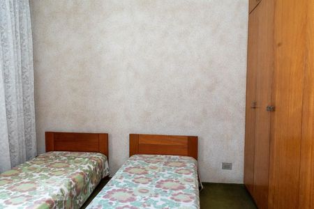 Casa à venda com 289m², 5 quartos e 6 vagasSuíte 2