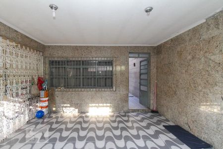 Casa para alugar com 690m², 5 quartos e 4 vagasGaragem 02