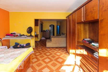 Casa para alugar com 690m², 5 quartos e 4 vagasSuite