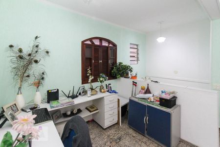 Casa para alugar com 690m², 5 quartos e 4 vagasescritório