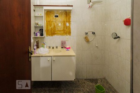 Casa para alugar com 690m², 5 quartos e 4 vagasBanheiro da Suite