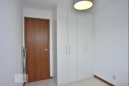 Quarto de apartamento à venda com 2 quartos, 50m² em Jacarepaguá, Rio de Janeiro