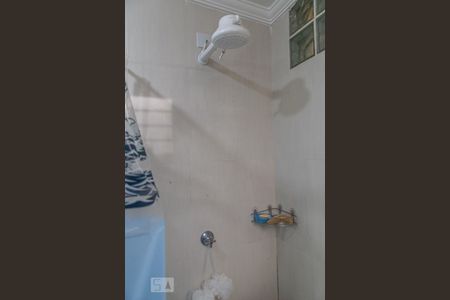 Casa à venda com 190m², 3 quartos e 1 vagaBanheiro 3