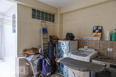 Casa à venda com 190m², 3 quartos e 1 vagaÁrea de Serviço