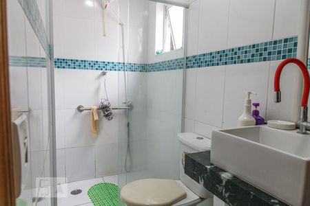 Casa à venda com 190m², 3 quartos e 1 vagaBanheiro 2