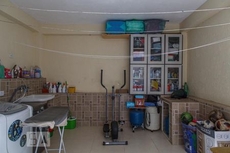 Casa à venda com 190m², 3 quartos e 1 vagaÁrea de Serviço