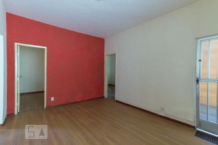 Casa para alugar com 120m², 3 quartos e sem vaga Casa para alugar com 120m², 3 quartos e sem vagaSala