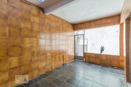 Casa para alugar com 120m², 3 quartos e sem vaga Casa para alugar com 120m², 3 quartos e sem vagaVaranda