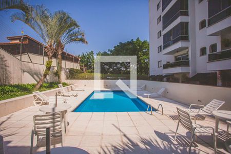 Apartamento à venda com 140m², 3 quartos e 2 vagasÁrea comum - Piscina