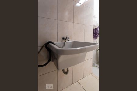 Casa à venda com 110m², 2 quartos e 1 vaga Casa à venda com 110m², 2 quartos e 1 vagaÁrea de serviço
