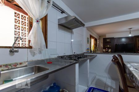 Casa à venda com 110m², 2 quartos e 1 vaga Casa à venda com 110m², 2 quartos e 1 vagaCozinha