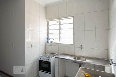 Sala/Cozinha de casa para alugar com 1 quarto, 28m² em Jardim Satelite, São Paulo