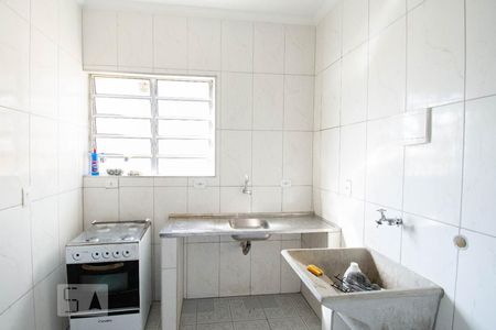 Sala/Cozinha de casa para alugar com 1 quarto, 28m² em Jardim Satelite, São Paulo