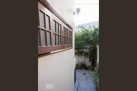 Casa à venda com 400m², 4 quartos e 4 vagasEntrada de Serviço