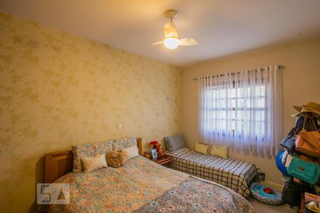 Casa à venda com 400m², 4 quartos e 4 vagasQuarto 01