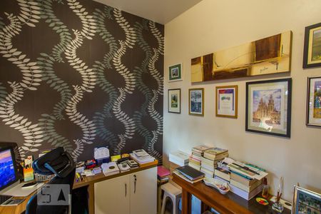 Casa à venda com 400m², 4 quartos e 4 vagasEscritorio