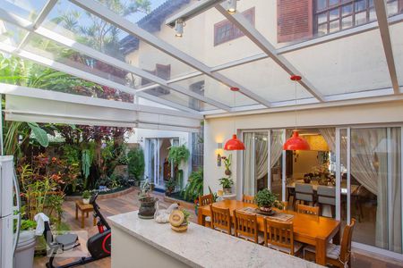 Casa à venda com 400m², 4 quartos e 4 vagasArea Gourmet