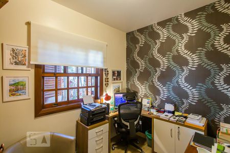 Casa à venda com 400m², 4 quartos e 4 vagasEscritorio