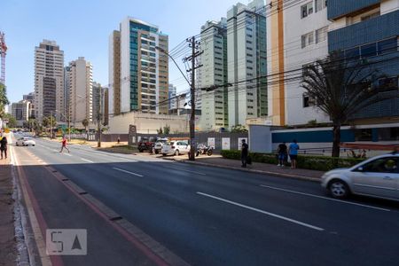 Apartamento para alugar com 110m², 3 quartos e 1 vagaVista da Rua