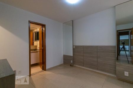 Apartamento para alugar com 110m², 3 quartos e 1 vagaSuíte