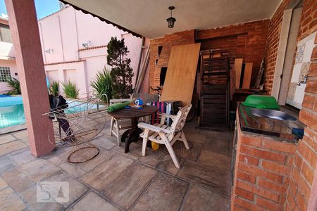 Casa à venda com 350m², 3 quartos e 5 vagasÁrea comum - Churrasqueira